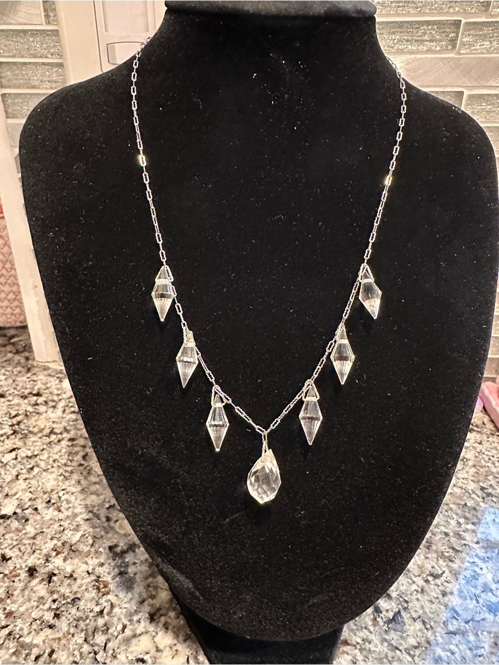 Art deco glass drop necklace